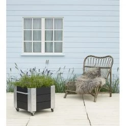 Plus A/S Plus Cubic Blomsterkasse 46x50x45cm M/hjul Sort 18237-15 -Tilbud homeshop Butik unnamed file 1060