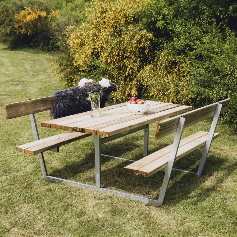 HORTUS Bord-/bænksæt "FREJA" Trykimprægneret Og Galvaniseret Stel Med Ryg L: 175 X B: 180 Cm - 801-086 4 HORTUS Bord-/bænksæt "FREJA" Trykimprægneret Og Galvaniseret Stel Med Ryg L: 175 X B: 180 Cm - 801-086 - Billede 2