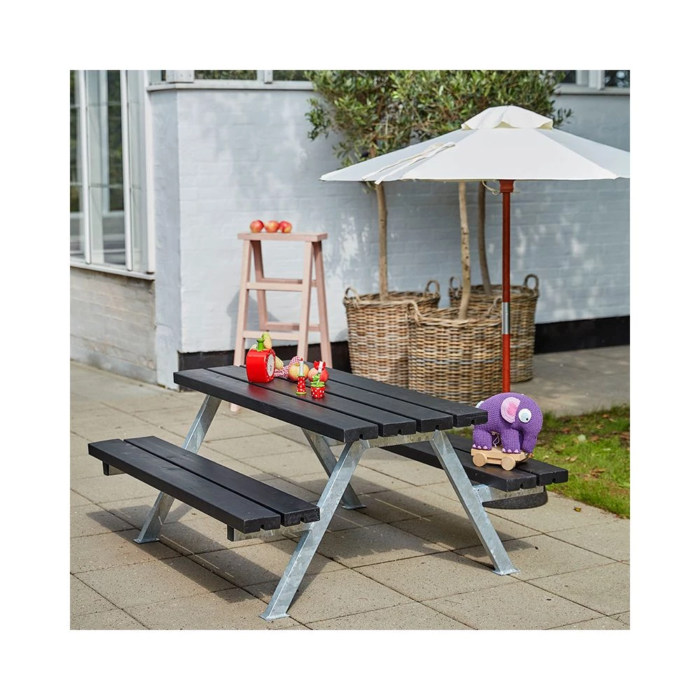 Plus A/S Plus Alpha Junior Bord/Bænkesæt - 118 Cm - Sort 4 Plus A/S Plus Alpha Junior Bord/Bænkesæt - 118 Cm - Sort - Billede 2